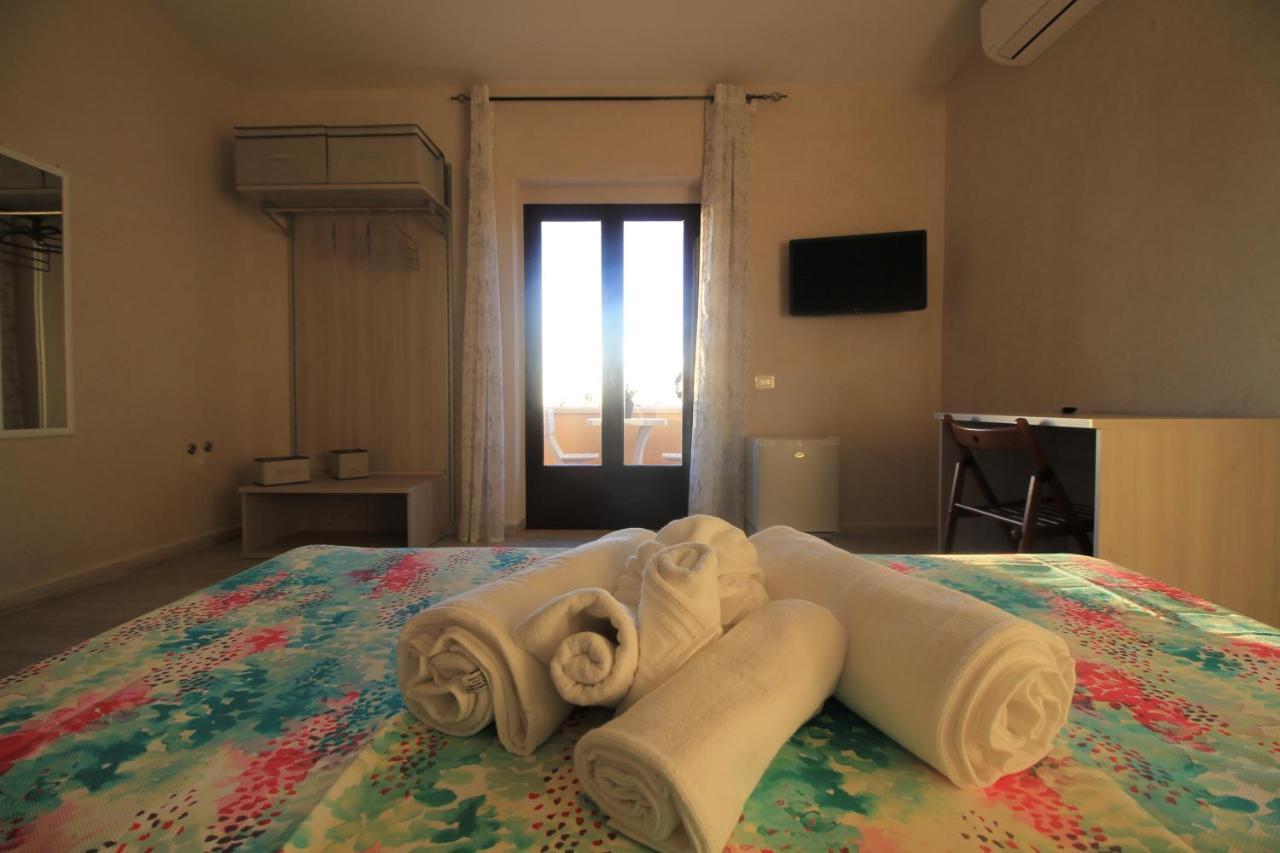ריקאדי B&B Villa Orchidea מראה חיצוני תמונה