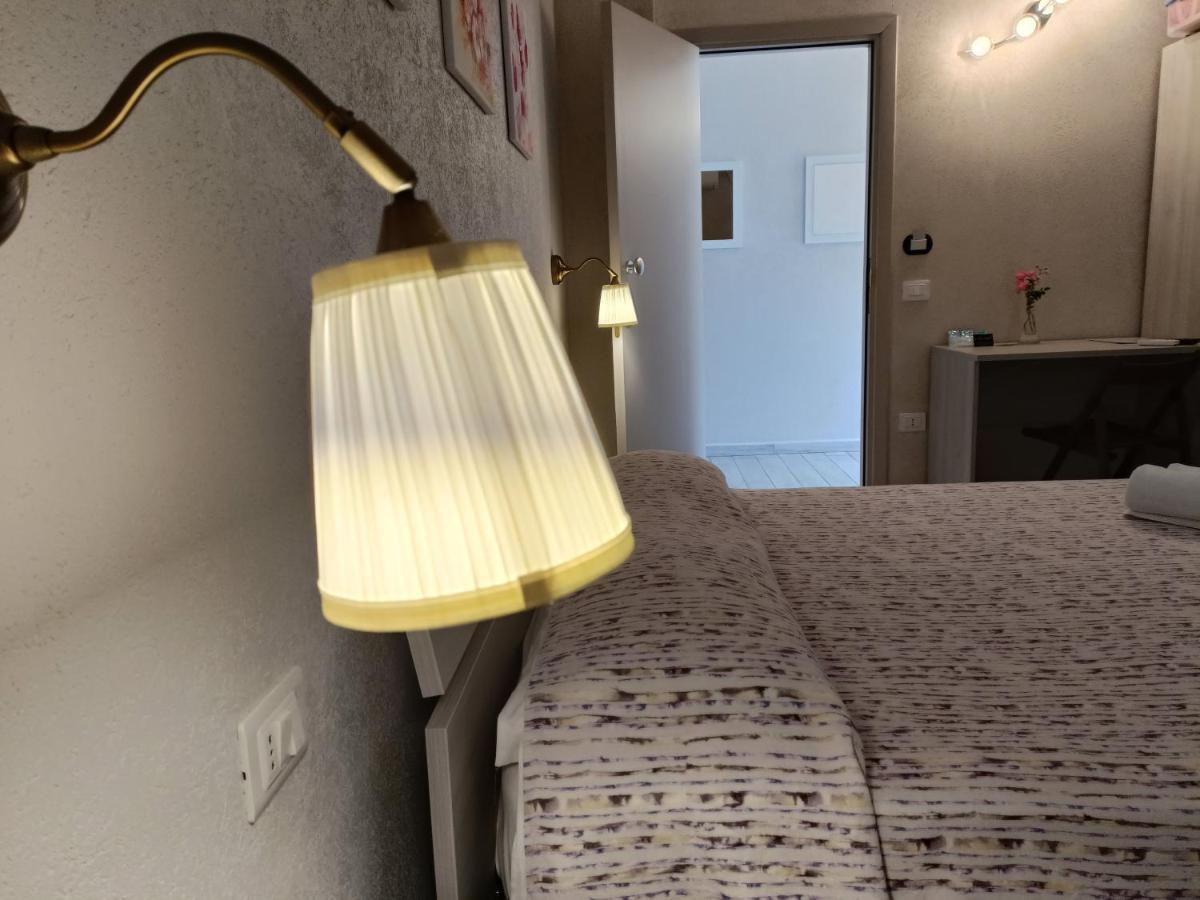 ריקאדי B&B Villa Orchidea מראה חיצוני תמונה